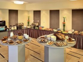 Подарите себе отдых в Чехии! ✈ Большой выбор горящих туров и путевок в Чехию от туроператора All-Czech. ✓Оптимальные цены. Звоните сейчас ☎ (044) 592-68-22