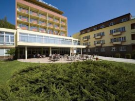 Подарите себе отдых в Чехии! ✈ Большой выбор горящих туров и путевок в Чехию от туроператора All-Czech. ✓Оптимальные цены. Звоните сейчас ☎ (044) 592-68-22