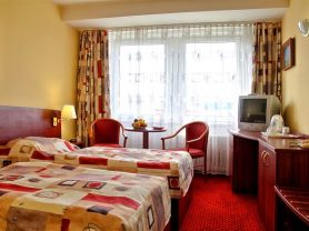 Подарите себе отдых в Чехии! ✈ Большой выбор горящих туров и путевок в Чехию от туроператора All-Czech. ✓Оптимальные цены. Звоните сейчас ☎ (044) 592-68-22