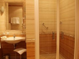 Подарите себе отдых в Чехии! ✈ Большой выбор горящих туров и путевок в Чехию от туроператора All-Czech. ✓Оптимальные цены. Звоните сейчас ☎ (044) 592-68-22