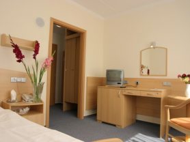 Подарите себе отдых в Чехии! ✈ Большой выбор горящих туров и путевок в Чехию от туроператора All-Czech. ✓Оптимальные цены. Звоните сейчас ☎ (044) 592-68-22