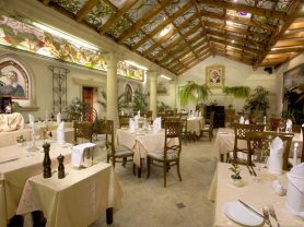 Подарите себе отдых в Чехии! ✈ Большой выбор горящих туров и путевок в Чехию от туроператора All-Czech. ✓Оптимальные цены. Звоните сейчас ☎ (044) 592-68-22