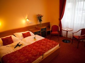 Подарите себе отдых в Чехии! ✈ Большой выбор горящих туров и путевок в Чехию от туроператора All-Czech. ✓Оптимальные цены. Звоните сейчас ☎ (044) 592-68-22