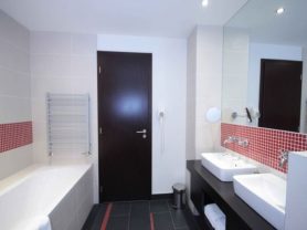 Подарите себе отдых в Чехии! ✈ Большой выбор горящих туров и путевок в Чехию от туроператора All-Czech. ✓Оптимальные цены. Звоните сейчас ☎ (044) 592-68-22