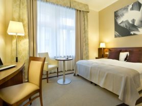 Подарите себе отдых в Чехии! ✈ Большой выбор горящих туров и путевок в Чехию от туроператора All-Czech. ✓Оптимальные цены. Звоните сейчас ☎ (044) 592-68-22