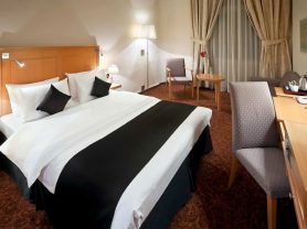 Подарите себе отдых в Чехии! ✈ Большой выбор горящих туров и путевок в Чехию от туроператора All-Czech. ✓Оптимальные цены. Звоните сейчас ☎ (044) 592-68-22