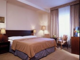 Подарите себе отдых в Чехии! ✈ Большой выбор горящих туров и путевок в Чехию от туроператора All-Czech. ✓Оптимальные цены. Звоните сейчас ☎ (044) 592-68-22