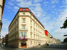 Подарите себе отдых в Чехии! ✈ Большой выбор горящих туров и путевок в Чехию от туроператора All-Czech. ✓Оптимальные цены. Звоните сейчас ☎ (044) 592-68-22