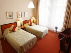 Подарите себе отдых в Чехии! ✈ Большой выбор горящих туров и путевок в Чехию от туроператора All-Czech. ✓Оптимальные цены. Звоните сейчас ☎ (044) 592-68-22