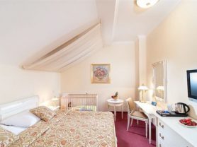 Подарите себе отдых в Чехии! ✈ Большой выбор горящих туров и путевок в Чехию от туроператора All-Czech. ✓Оптимальные цены. Звоните сейчас ☎ (044) 592-68-22