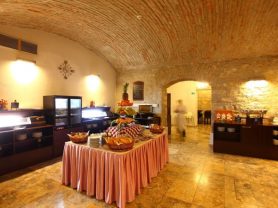 Подарите себе отдых в Чехии! ✈ Большой выбор горящих туров и путевок в Чехию от туроператора All-Czech. ✓Оптимальные цены. Звоните сейчас ☎ (044) 592-68-22