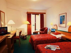 Подарите себе отдых в Чехии! ✈ Большой выбор горящих туров и путевок в Чехию от туроператора All-Czech. ✓Оптимальные цены. Звоните сейчас ☎ (044) 592-68-22