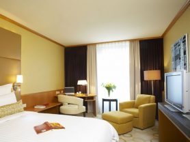 Подарите себе отдых в Чехии! ✈ Большой выбор горящих туров и путевок в Чехию от туроператора All-Czech. ✓Оптимальные цены. Звоните сейчас ☎ (044) 592-68-22