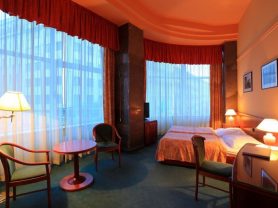 Подарите себе отдых в Чехии! ✈ Большой выбор горящих туров и путевок в Чехию от туроператора All-Czech. ✓Оптимальные цены. Звоните сейчас ☎ (044) 592-68-22