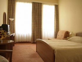 Подарите себе отдых в Чехии! ✈ Большой выбор горящих туров и путевок в Чехию от туроператора All-Czech. ✓Оптимальные цены. Звоните сейчас ☎ (044) 592-68-22