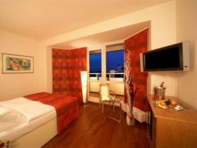 Подарите себе отдых в Чехии! ✈ Большой выбор горящих туров и путевок в Чехию от туроператора All-Czech. ✓Оптимальные цены. Звоните сейчас ☎ (044) 592-68-22