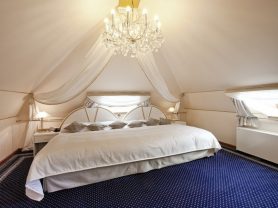 Подарите себе отдых в Чехии! ✈ Большой выбор горящих туров и путевок в Чехию от туроператора All-Czech. ✓Оптимальные цены. Звоните сейчас ☎ (044) 592-68-22