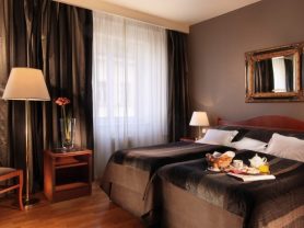 Подарите себе отдых в Чехии! ✈ Большой выбор горящих туров и путевок в Чехию от туроператора All-Czech. ✓Оптимальные цены. Звоните сейчас ☎ (044) 592-68-22