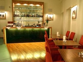 Подарите себе отдых в Чехии! ✈ Большой выбор горящих туров и путевок в Чехию от туроператора All-Czech. ✓Оптимальные цены. Звоните сейчас ☎ (044) 592-68-22