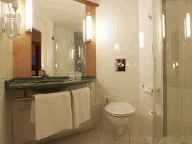 Подарите себе отдых в Чехии! ✈ Большой выбор горящих туров и путевок в Чехию от туроператора All-Czech. ✓Оптимальные цены. Звоните сейчас ☎ (044) 592-68-22