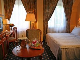 Подарите себе отдых в Чехии! ✈ Большой выбор горящих туров и путевок в Чехию от туроператора All-Czech. ✓Оптимальные цены. Звоните сейчас ☎ (044) 592-68-22