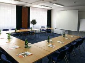 Подарите себе отдых в Чехии! ✈ Большой выбор горящих туров и путевок в Чехию от туроператора All-Czech. ✓Оптимальные цены. Звоните сейчас ☎ (044) 592-68-22