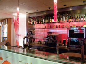 Подарите себе отдых в Чехии! ✈ Большой выбор горящих туров и путевок в Чехию от туроператора All-Czech. ✓Оптимальные цены. Звоните сейчас ☎ (044) 592-68-22