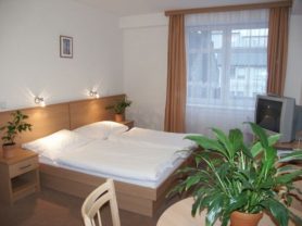 Подарите себе отдых в Чехии! ✈ Большой выбор горящих туров и путевок в Чехию от туроператора All-Czech. ✓Оптимальные цены. Звоните сейчас ☎ (044) 592-68-22