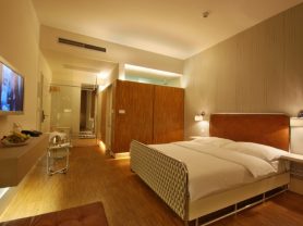 Подарите себе отдых в Чехии! ✈ Большой выбор горящих туров и путевок в Чехию от туроператора All-Czech. ✓Оптимальные цены. Звоните сейчас ☎ (044) 592-68-22