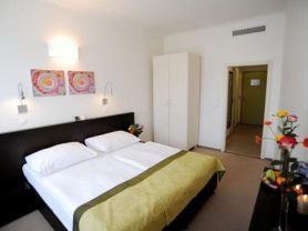 Подарите себе отдых в Чехии! ✈ Большой выбор горящих туров и путевок в Чехию от туроператора All-Czech. ✓Оптимальные цены. Звоните сейчас ☎ (044) 592-68-22