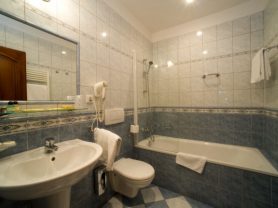 Подарите себе отдых в Чехии! ✈ Большой выбор горящих туров и путевок в Чехию от туроператора All-Czech. ✓Оптимальные цены. Звоните сейчас ☎ (044) 592-68-22