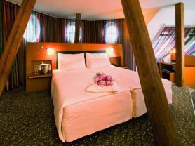 Подарите себе отдых в Чехии! ✈ Большой выбор горящих туров и путевок в Чехию от туроператора All-Czech. ✓Оптимальные цены. Звоните сейчас ☎ (044) 592-68-22