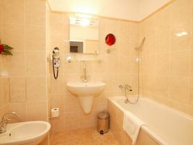 Подарите себе отдых в Чехии! ✈ Большой выбор горящих туров и путевок в Чехию от туроператора All-Czech. ✓Оптимальные цены. Звоните сейчас ☎ (044) 592-68-22