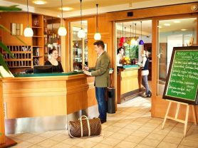 Подарите себе отдых в Чехии! ✈ Большой выбор горящих туров и путевок в Чехию от туроператора All-Czech. ✓Оптимальные цены. Звоните сейчас ☎ (044) 592-68-22