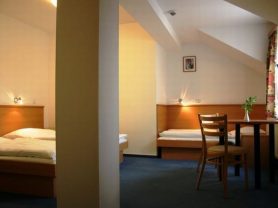 Подарите себе отдых в Чехии! ✈ Большой выбор горящих туров и путевок в Чехию от туроператора All-Czech. ✓Оптимальные цены. Звоните сейчас ☎ (044) 592-68-22