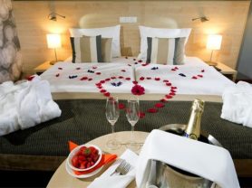 Подарите себе отдых в Чехии! ✈ Большой выбор горящих туров и путевок в Чехию от туроператора All-Czech. ✓Оптимальные цены. Звоните сейчас ☎ (044) 592-68-22