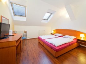 Подарите себе отдых в Чехии! ✈ Большой выбор горящих туров и путевок в Чехию от туроператора All-Czech. ✓Оптимальные цены. Звоните сейчас ☎ (044) 592-68-22