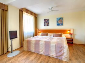 Подарите себе отдых в Чехии! ✈ Большой выбор горящих туров и путевок в Чехию от туроператора All-Czech. ✓Оптимальные цены. Звоните сейчас ☎ (044) 592-68-22