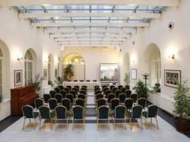 Подарите себе отдых в Чехии! ✈ Большой выбор горящих туров и путевок в Чехию от туроператора All-Czech. ✓Оптимальные цены. Звоните сейчас ☎ (044) 592-68-22