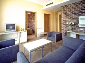 Подарите себе отдых в Чехии! ✈ Большой выбор горящих туров и путевок в Чехию от туроператора All-Czech. ✓Оптимальные цены. Звоните сейчас ☎ (044) 592-68-22