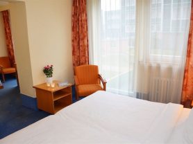 Подарите себе отдых в Чехии! ✈ Большой выбор горящих туров и путевок в Чехию от туроператора All-Czech. ✓Оптимальные цены. Звоните сейчас ☎ (044) 592-68-22