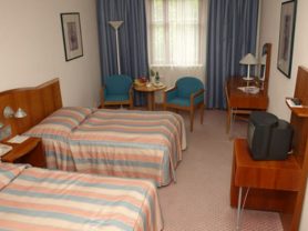 Подарите себе отдых в Чехии! ✈ Большой выбор горящих туров и путевок в Чехию от туроператора All-Czech. ✓Оптимальные цены. Звоните сейчас ☎ (044) 592-68-22