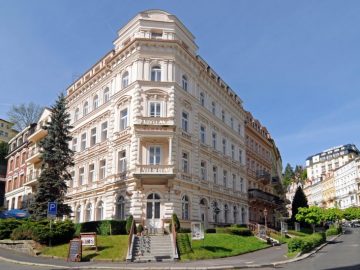 Отель Slovan