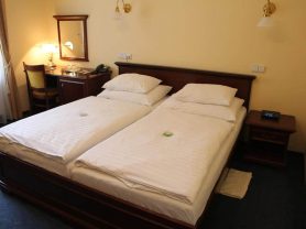 Подарите себе отдых в Чехии! ✈ Большой выбор горящих туров и путевок в Чехию от туроператора All-Czech. ✓Оптимальные цены. Звоните сейчас ☎ (044) 592-68-22