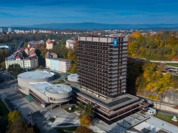 Отель Thermal Hotel 4*
