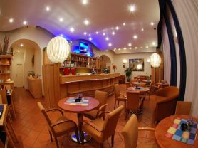 Подарите себе отдых в Чехии! ✈ Большой выбор горящих туров и путевок в Чехию от туроператора All-Czech. ✓Оптимальные цены. Звоните сейчас ☎ (044) 592-68-22