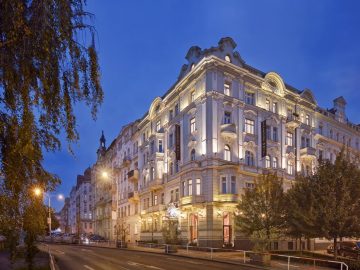 Подарите себе отдых в Чехии! ✈ Большой выбор горящих туров и путевок в Чехию от туроператора All-Czech. ✓Оптимальные цены. Звоните сейчас ☎ (044) 592-68-22