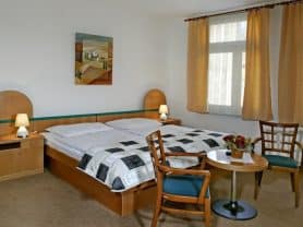 Подарите себе отдых в Чехии! ✈ Большой выбор горящих туров и путевок в Чехию от туроператора All-Czech. ✓Оптимальные цены. Звоните сейчас ☎ (044) 592-68-22