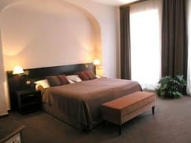 Подарите себе отдых в Чехии! ✈ Большой выбор горящих туров и путевок в Чехию от туроператора All-Czech. ✓Оптимальные цены. Звоните сейчас ☎ (044) 592-68-22