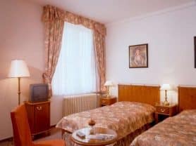 Подарите себе отдых в Чехии! ✈ Большой выбор горящих туров и путевок в Чехию от туроператора All-Czech. ✓Оптимальные цены. Звоните сейчас ☎ (044) 592-68-22